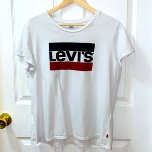 LEVI’S Logo Graphic Tee